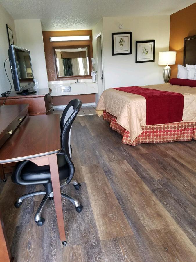 Sparta Royal Inn מראה חיצוני תמונה