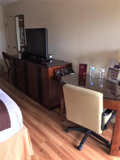 Sparta Royal Inn מראה חיצוני תמונה